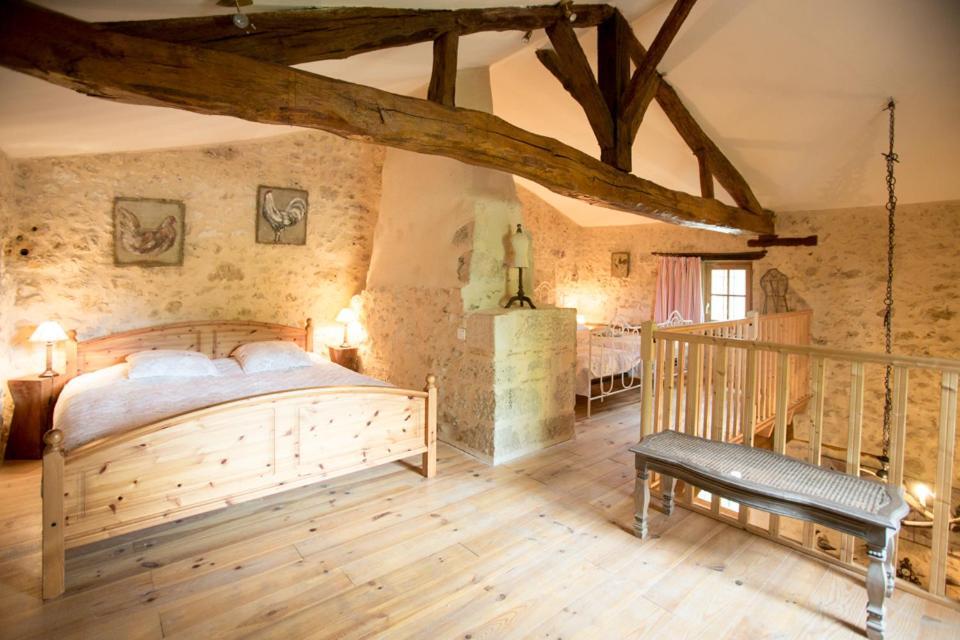 Chateau De Pleneselve Bon-Encontre Екстериор снимка